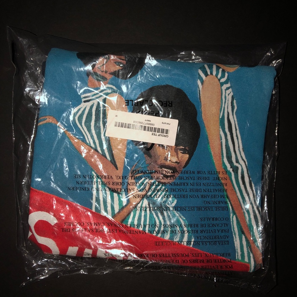 Supreme Navy Group Tee